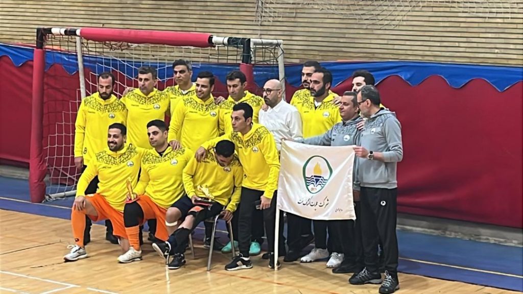 قهرمانی تیم فوتبال تیم عملیات اکتشاف نفت در مسابقات شرکت های منتخب زیرمجموعه گروه اویک